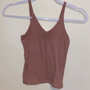 Pink v-neck tank crop top